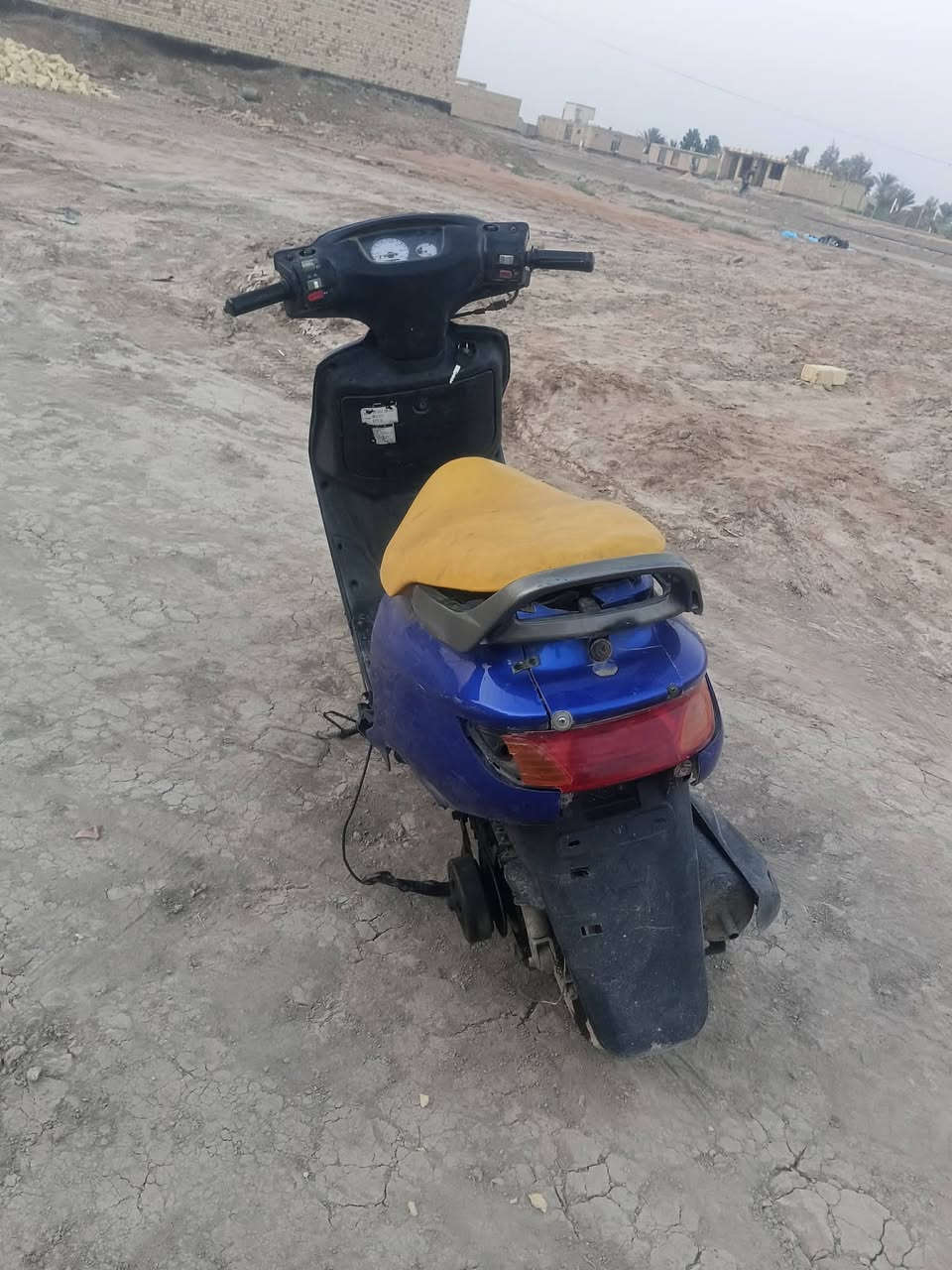 دراجه للبيع كوم حديد. ***********
