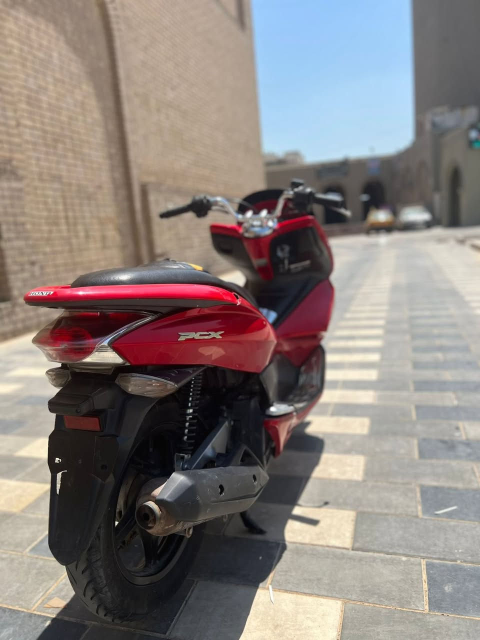 السلام عليكم للبيع دراجه pcxجيل الاول رمبه الدراجه حجم مكينه 125ياباني الاصلي دراجه جديده مال جناي وعلئ ايدي زائد بصمه 
ياباني الاصلي دراجه كامله أستان كهربائي حساس ازدحام سويج  دراجه جديده الدراجه  احلا من الصور مال جناي المكان بغداد الكرخ دراجة مكفوله اي نقص مابيه السعر 1250
وبيها مجال بسيط  
اي استفسار ***********
