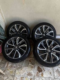 ويل كب كورلا حجم ١٨ للبيع ٣٥٠ وبي مجال العنوان بغداد شارع حيفا التواصل...