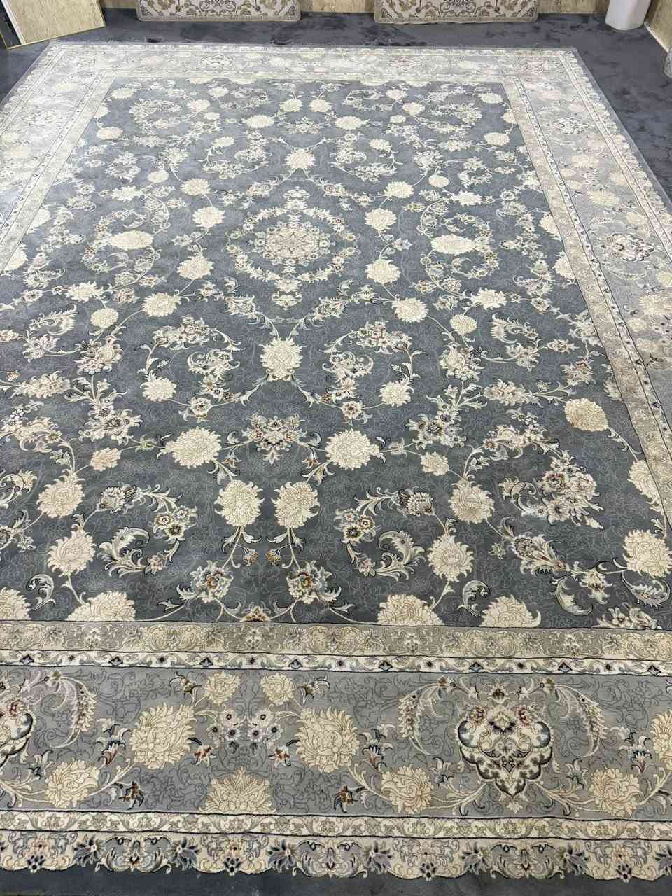 ئەمانە بۆ فرۆشتن
ژووری نوستنی مندالان 
٣سیسەم  یەک نەفەری ٢کۆمیدی وکەنتۆری ٣تاک ٤٥٠
٢فەرشی ٧٠٠شانیە ئەسلی ٣بە٤ بۆ ژووری ٦بە٤ دەبێ ٥٣٠لەرانیە


**إذا كنت صاحب هذا الإعلان وتريد حذفه لأي سبب، رجاءا أرسل رسالة إلى الدعم الفني**