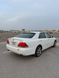 تويوتا كراون • رقم بصره • كفاله