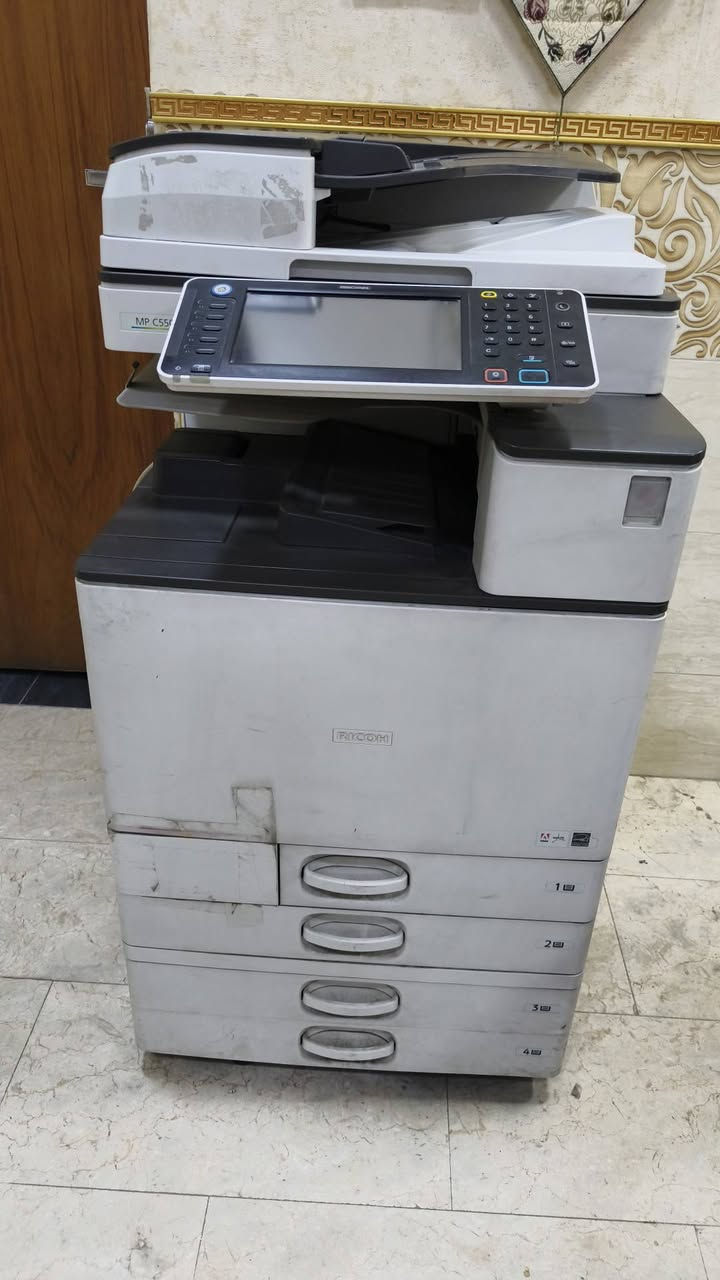 للبيع  ....
جهاز ريكو 5503 C ملون مواصفاته معروفة و عالية مع سيت أحبار كاترج جديد للاستفتار *********** وات ساب
