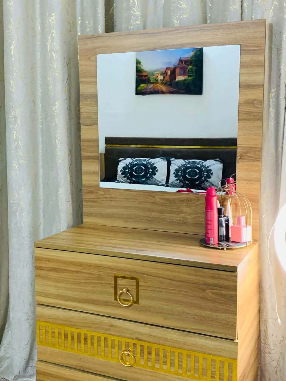 غرفه نوم تركي 5 قطع كنتور 6 باب نظيفه جدا سعر 450 وبي مجال حله المحاويل


**إذا كنت صاحب هذا الإعلان وتريد حذفه لأي سبب، رجاءا أرسل رسالة إلى الدعم الفني**