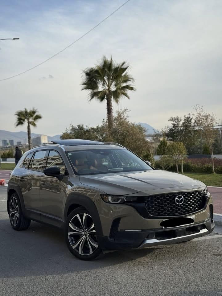 Mazda CX‑50 2024 – Premium Plus

سەیارەکە تەنها ١٣ هەزار مایل روشتووە
مەکینەی ٤ پستنی توربوو

سەیارەکە چاملغی لای سایەق بۆیاغە لەگەڵ ربعێک بۆنید – بێ ناوگرتن ایرباگی سوکان گۆراوە بە بیلاد

رەقەم کراوە بە ناوی خاوەن
سەنەوی و ژینگە تا 2031 نوێیە

شوێن: سلێمانی
***********

بو بینینی بابەتی زیاتر فولومان بکەن✅
#unitedautomotors #KurdistanCars #ErbilCars #MazdaCX50
