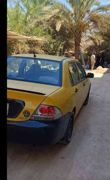 السلام عليكم لانسر للبيع 2010 شركه العامه حره بسمي شرط تحويل ثاني يوم سياره بيها جاملع صفحت السايق مبدل ولدواير لخلفيات معمرات وهسه بيهن بدايت اخياس ولمكينه بيها لاستيك ولف صدر امامي خلفي جديد بكان السياره بغداد حي النصر سعر 75 ورقه وبيها مجال حك جيه هاذا رقم ***********
