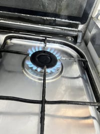 طباخ • شغال • فرن يشتغل