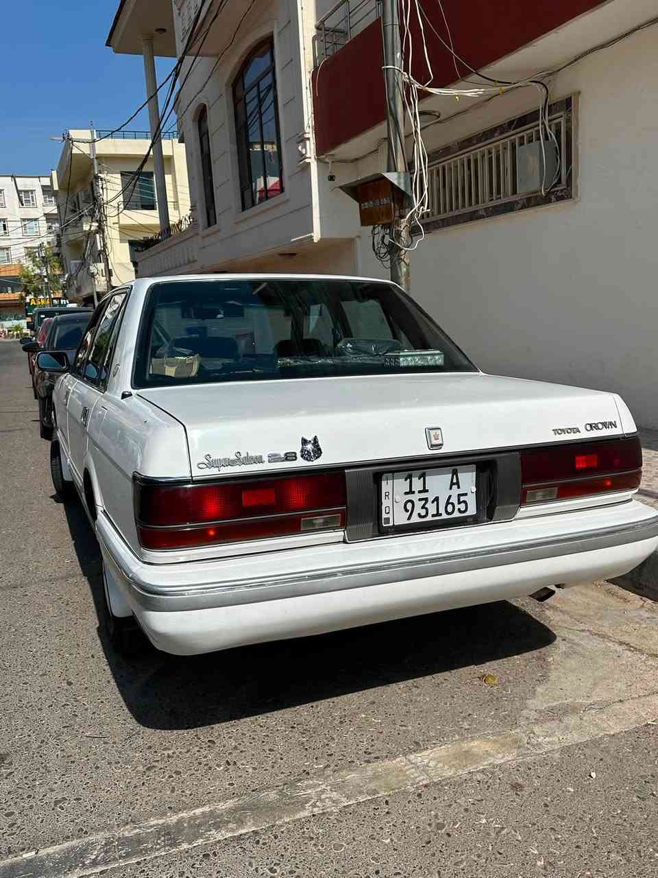 سلام وعليكم 

كراون سيدان 

موديل 1990 

كفاله عامه فقط تعديل بسيط بيها 

كير محرك تبريد كلها بشرط 

طخم تايرات جديد 

حداديه امامي خلفي كلها كفاله

مكان سيارة بدهوك 

رقم بغداد بسمنا 
رقم سنوية هزه كلها جديد 

للاستفسار اتصل على ارقام تاليه 

***********

***********
