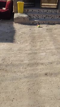 البيت مساحته 130 الواجهيه 7.5 والنزال 17 اللي يحب يستفسر على باقي الام...