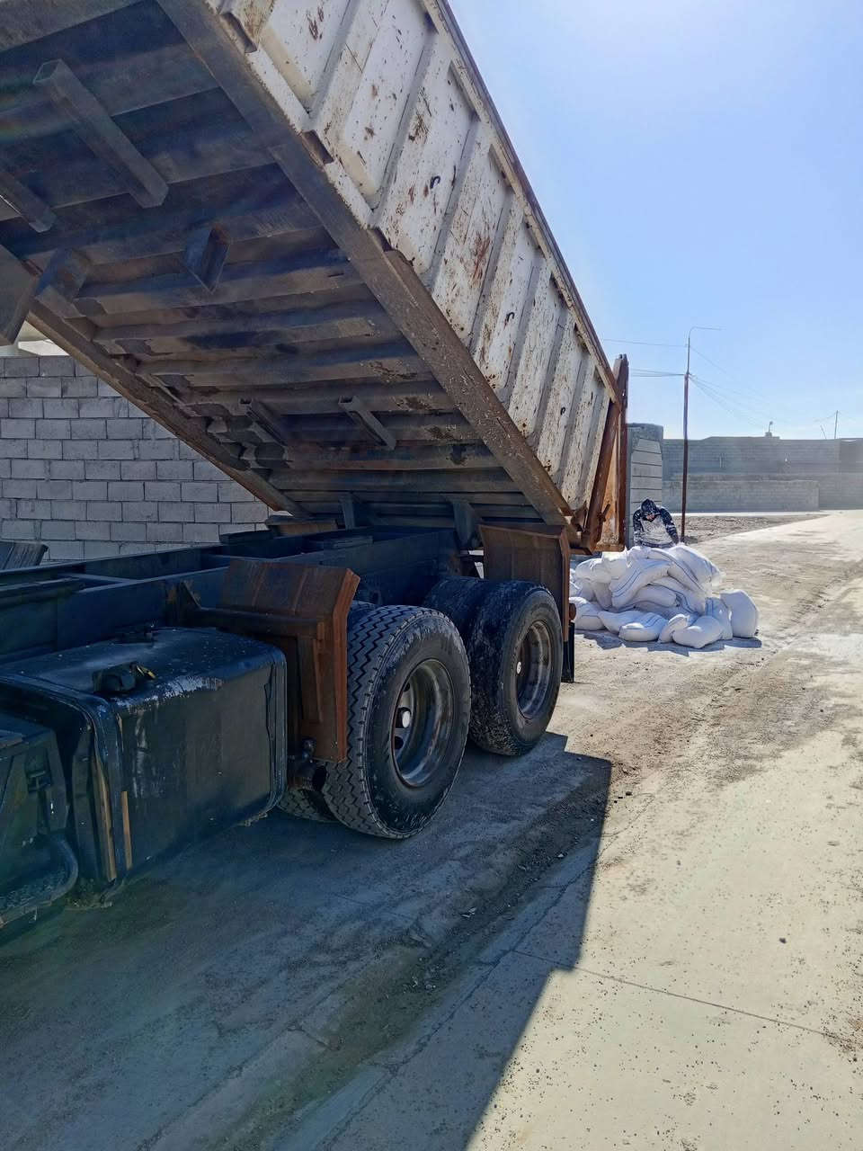 السلام عليكم شرط علفحص بياظ رقم واحد كواني طب فول المتر 25 كونيه مخمور***********8
***********
متوفر جص
