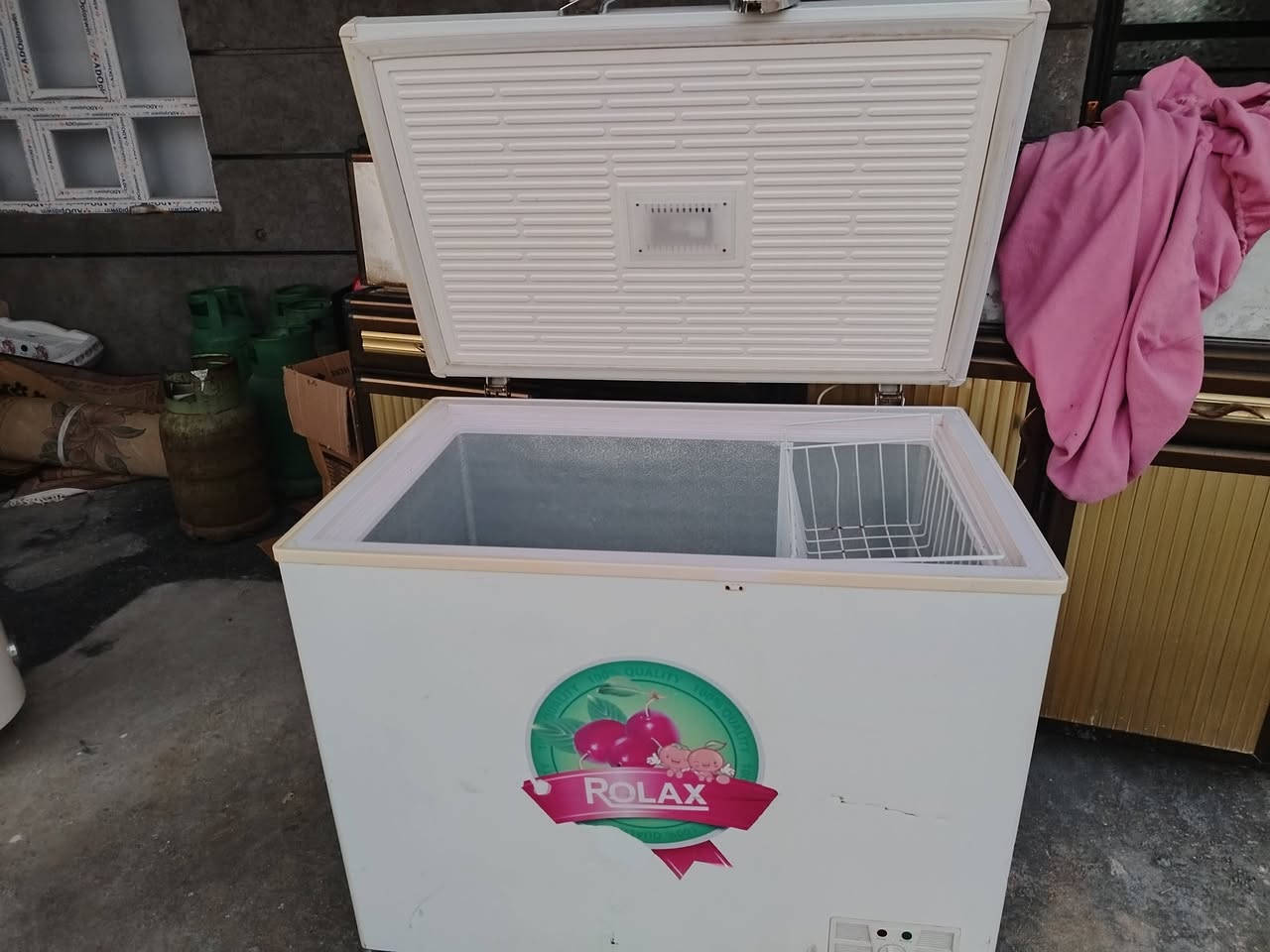 يوجد غراض مستخدمه للبيع
جرابي جديد 
 بأسعار مناسبه الاستفسار الاتصال على الرقم ***********بي واتساب
