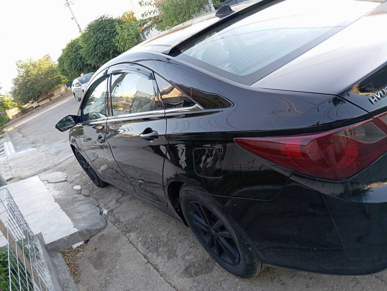 سوناتا ١١ أمريكي بدون صبغ بيها شويه بارد فول عدا البصمه مكينه ٢٤٠٠دوش كير محرك خير من الله بيها منظومه غاز تحويل نفس اليوم رقم تلفون ***********

