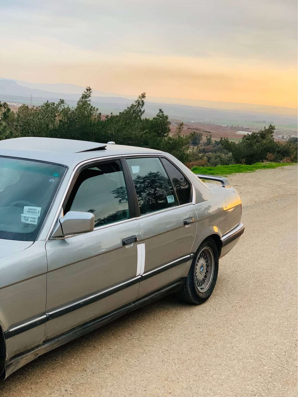 BMW 730iA
مەکینە فەلە .. دوگمەی بەفر و S ئیش دەکات

فول مواسەفات 

تۆماتیک -- تەبرید .. چوار جام کارەبا 

سلایت کارەبا .. پەردە ..  فۆڕمیکا .. 

ئاوێنە کارەبا .. کوشن هیتەر .. 

تەبرید لەمس .. تەحدید سرعە .. مەرکەزی

چوار تایە و ویلی بیلادی حەسیری لە ژێرە 

تایەکانی ٢٢٥ هەمووی 

دەعم و لێدراوی نییە ..

ئارم پلاستیک سلێمانیە بە شەرتی ئەوەلیات 

سەیارەکە زۆر پاک ماوەتەوە 

گۆڕینەوەش دەکەم بە سەیارەک بە دڵم بێت كويسينجاك, أربيل


**إذا كنت صاحب هذا الإعلان وتريد حذفه لأي سبب، رجاءا أرسل رسالة إلى الدعم الفني**