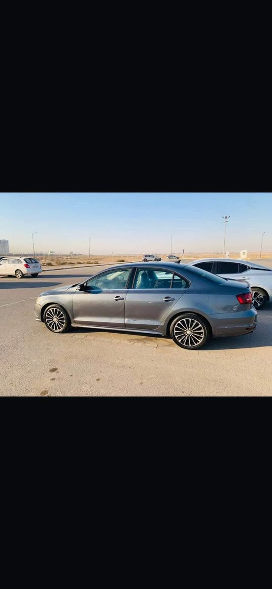 volkswagen jeta

موديل٢٠١٧
مەکینە ١٤ تۆربۆ -فوول مواسفات
کوشن جلد. کوشن هیتەر.شاشە. کامێرا. کار پلەی. بەسمە. 
سەیارەیەکی پاک و جوان و بێ مەسرەفە گێر و مەکینە بە شەرت 
٤ پارچە  
 ارباگ به س شان سيستەم کرایتەوە
نرخ: ١١٦  معامەلە
ژماره موبايل *********** أربيل, العراق
