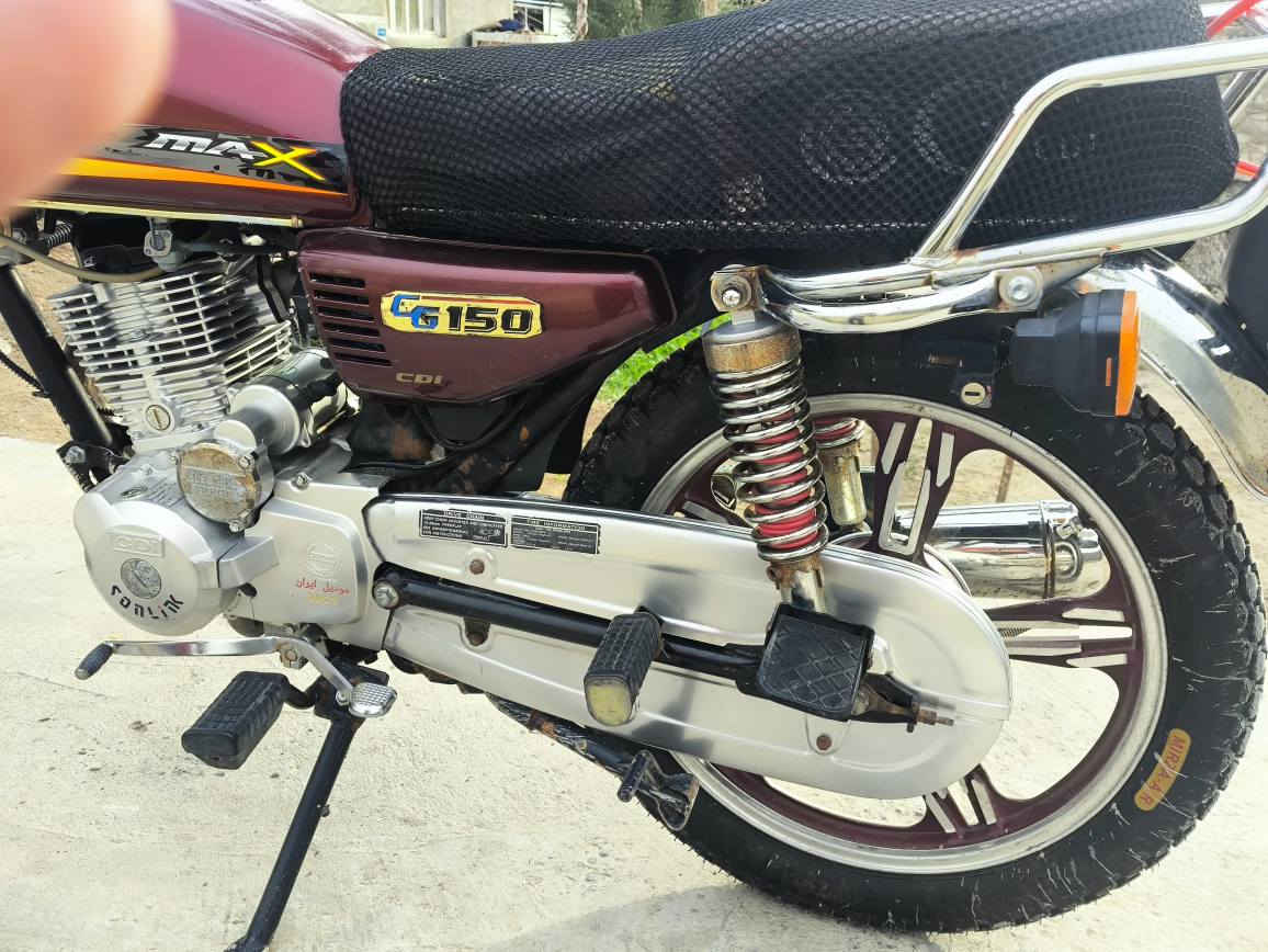 الاتصال على الرقم ***********
نوع الدراجة _ سولنك ايراني  
الموديل. _2023 مع أوراق الدراجة الأصلية
السعر _ 600 بيها مجال قليل 
المحرك _  نشط مكفول ممفتوح ولا داخل تصليح  وتكدر تفحص بالمكان اليعجبك
تايرات زوج جدد 
نقوصات الدراجة شيء بسيط فقط باتري   اشاير هورن مري ملاحظات بسيطه الدراجه مال جناي بغداد, العراق
