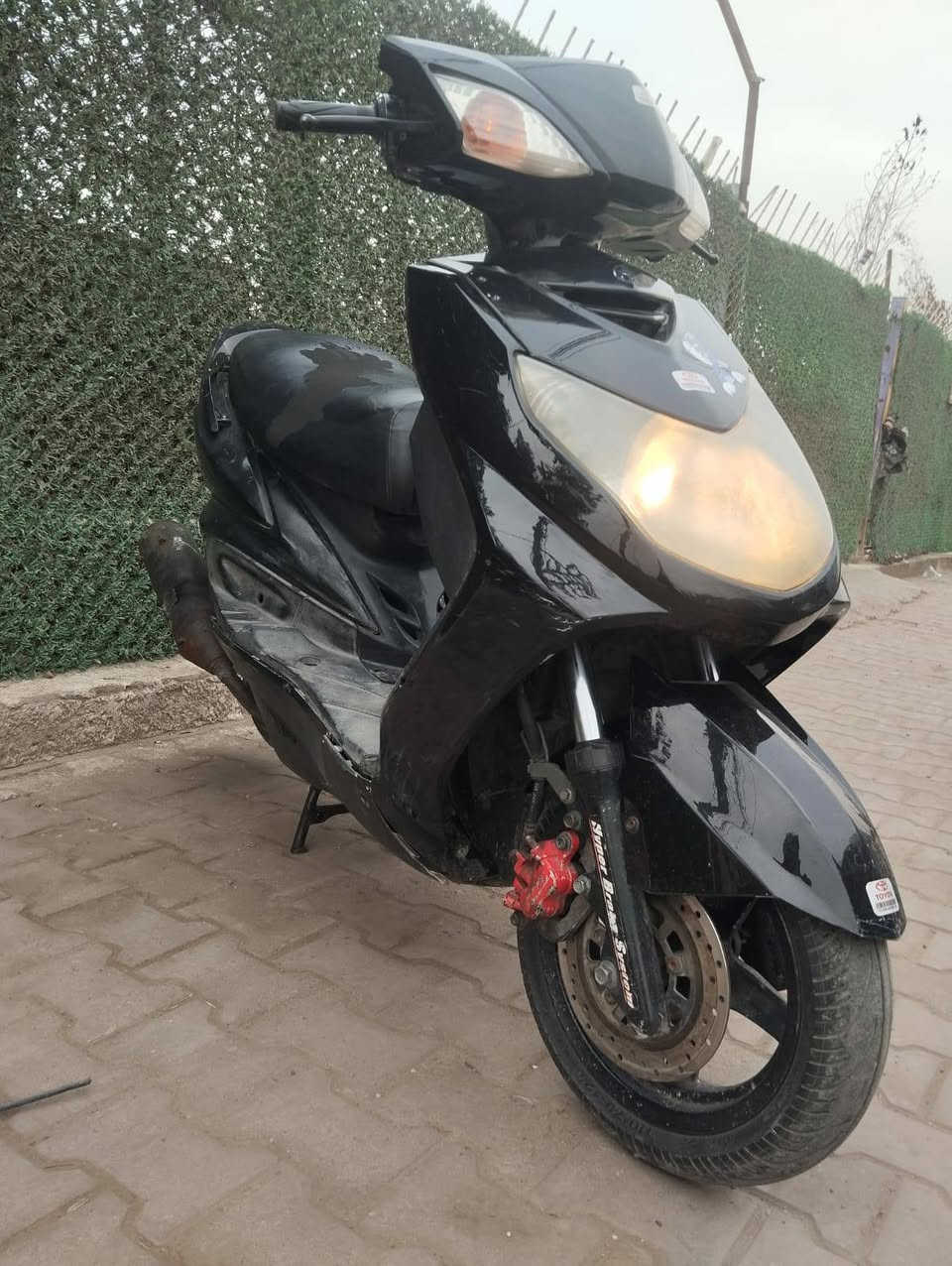 سكسن يابني ١٤٠ كلهه شغاله مابيهه نقص  شلعه معدل دهن جديد كلهه شغاله كهربيات سلف  هندر كامله دراجه من كلشي
دراجه احله من صور  المكان الغزاليه شاري يتصل مزجر وتساب ***********       سعر ٣٥٠
