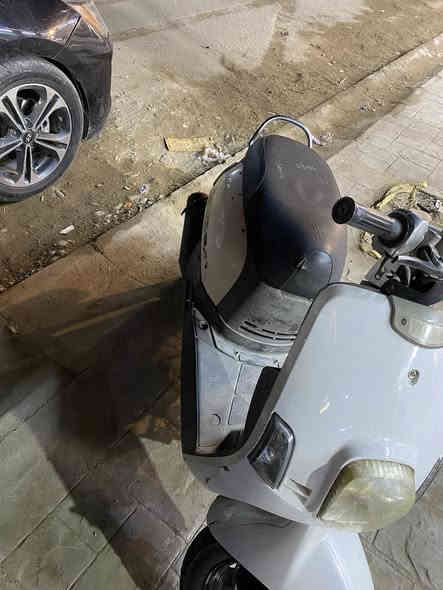 سلام عليكم شباب دراجه بوليس للبيع مكينه مكفوله مابيها شي دراجه شغاله مكفوله كفاله ونضيفه كلش كهربايات كلها شغاله الله يشهد محتاج وريد ابيع سعر ٦٠٠وبيها مجال بصيط مكاني بغداد شعب قرب سوك 4000رقمي ***********ولله دراجه نضيفه كلش كفرات اصليه ختم الله يشهد كلش محتاج عل بيعتها
