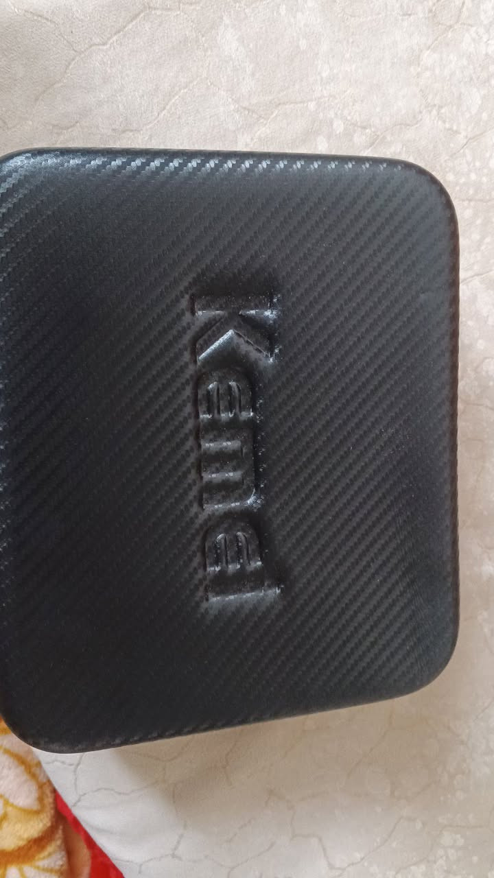 السلام عليكم
بكج ماكنه حلاقة من ماركة كيمي 
شرط الاصلي 
ثلاثي اخر اصدار ثقيل 

اعلى سعر ابيع 

***********
