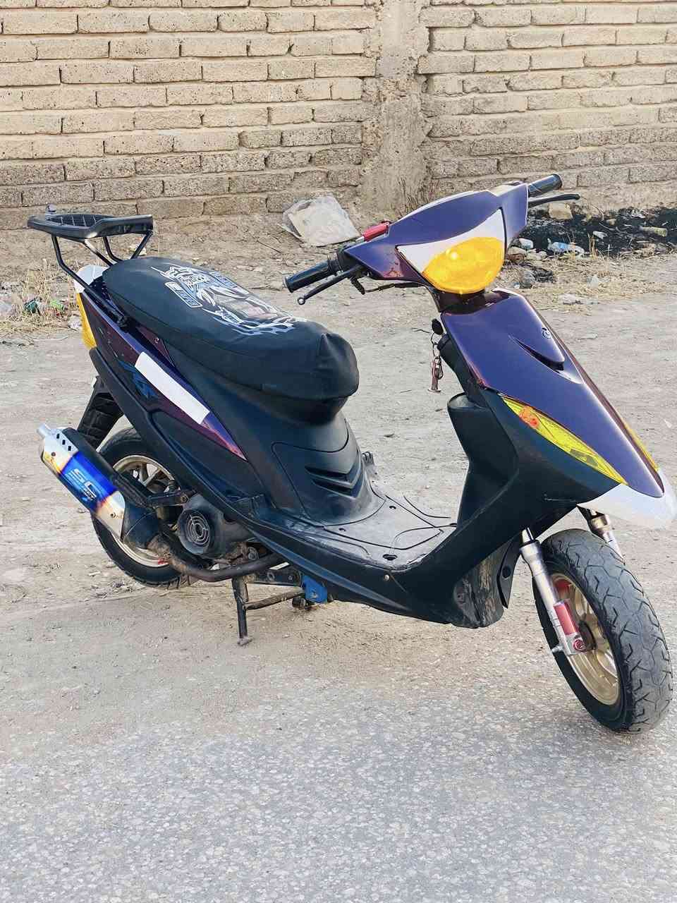 ماكس عدله ب450 وبيه مجال
سلام عليكم ماكس عدله للبيع الدراجه مناقصه اي شيء 
كامله من كلشي كهربائيات كله كامله ومختم وتايرات جدد شادهن دراجه عليه ويلات تزويد+ دبل امامي + دبل خلفي + صالنصه رياضي SC دراجه شلعه ومعدل طياره تخبل واحله من الصور سعره 450 وبيه مجال للشراي مكاني بابل محاويل رقمي :***********
