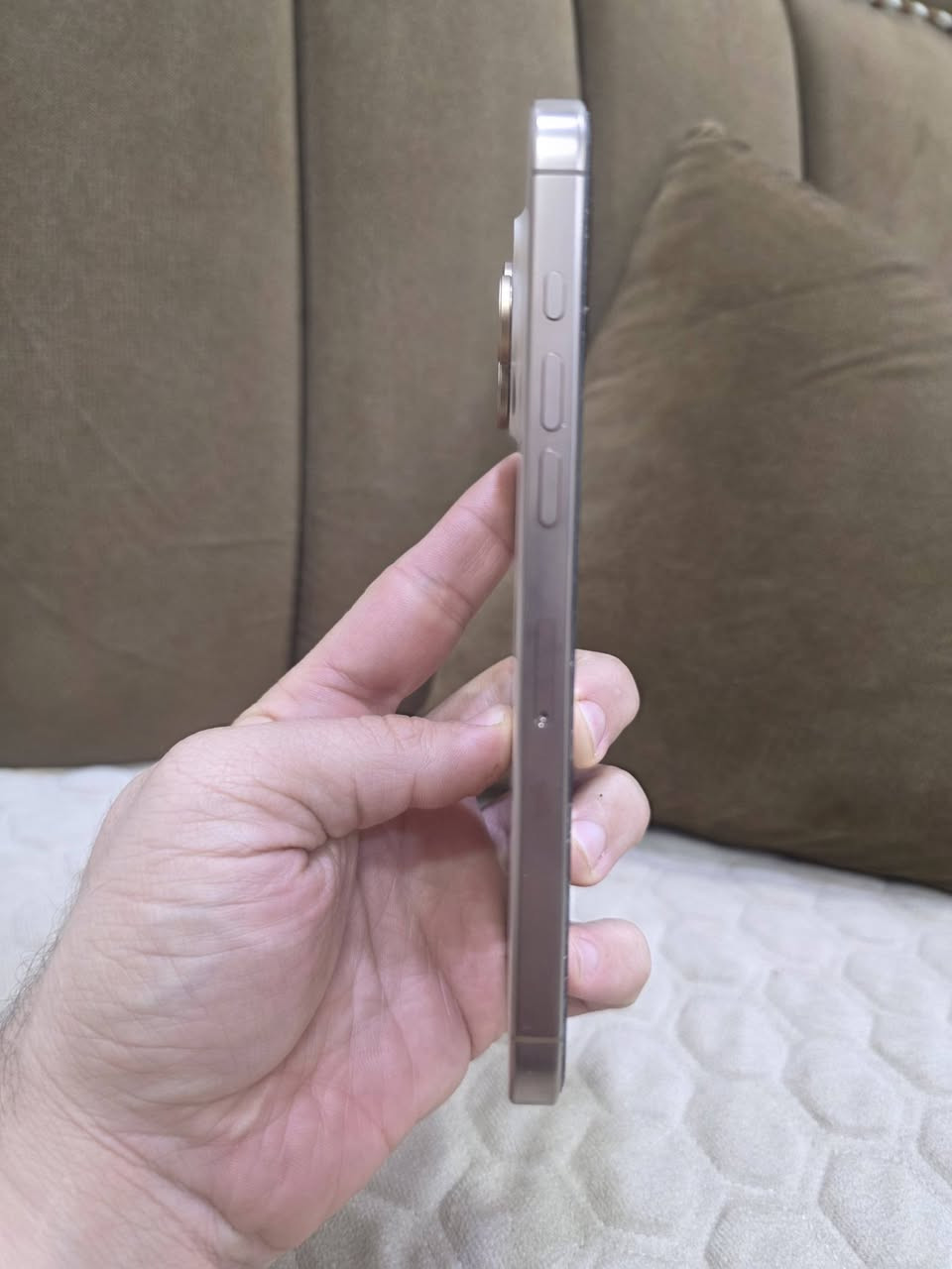 ايفون 16 برو ماكس 
للبيع السعر  
1,450,000  دينار  بطارية 100 
*********** 
***********
