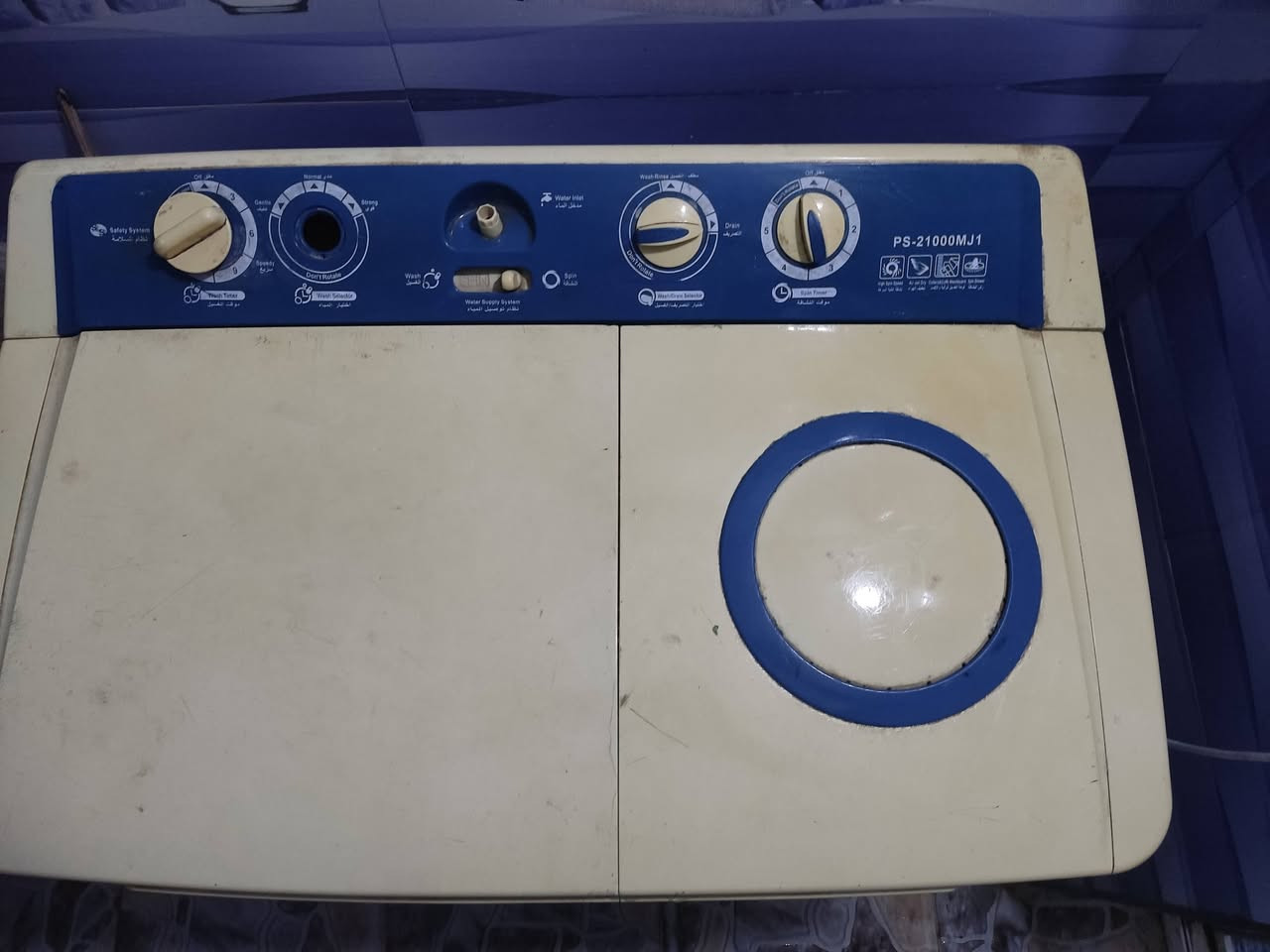 سلام عليكم غسالة للبيع نضيف شغالة كلشي مابيها
السعر قيم واخض الستفسار *********** @إشارة
