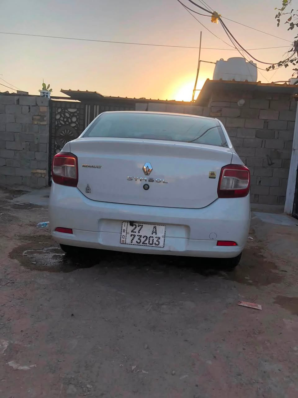 مكلف بل نشر سياره رينو فرنسي جلاله خير من الله مكاني زعفرانيه ***********
