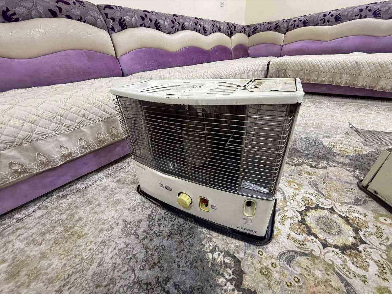 السلام عليكم صوبات للبيع نضيفات سعر الوحده 40وبيه مجال بصيط مكان حله اكرمين قرب مجمع الحمد الاستفسار *********** حلة, بابل
