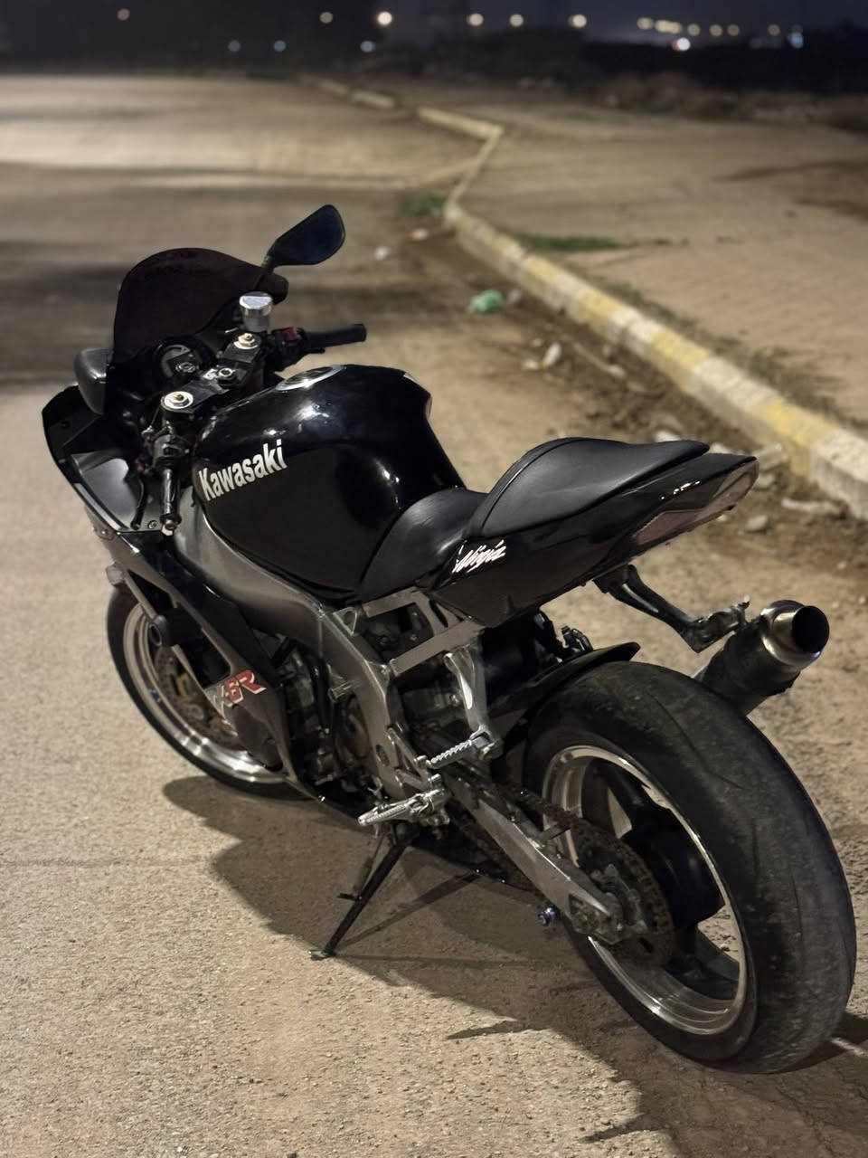 كاوسكي 2004 للبيع
كفاله عامه 100%
بغداد قضاء المحموديه
للاستفسار 
***********
