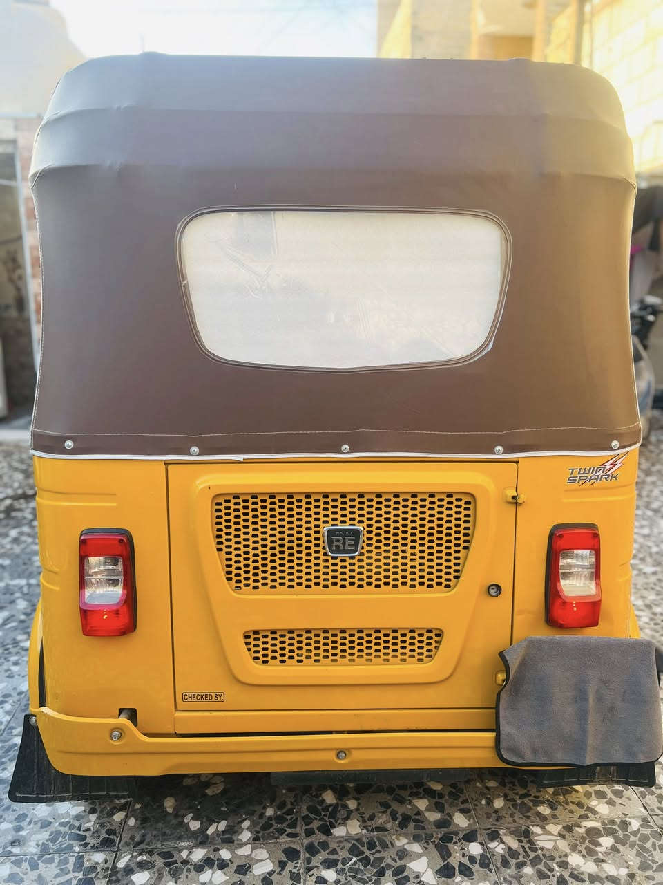 تكتك 22 رقم انكليزي تكتك كفاله عامه من كلشي مدينه الصدر ***********
