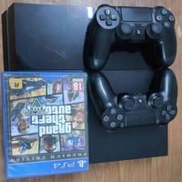 بلي 4 نسخة الفات ذاكرة 500g جهاز غير مفتوح لوك ستيكر جهاز ملحقاتة كامل...