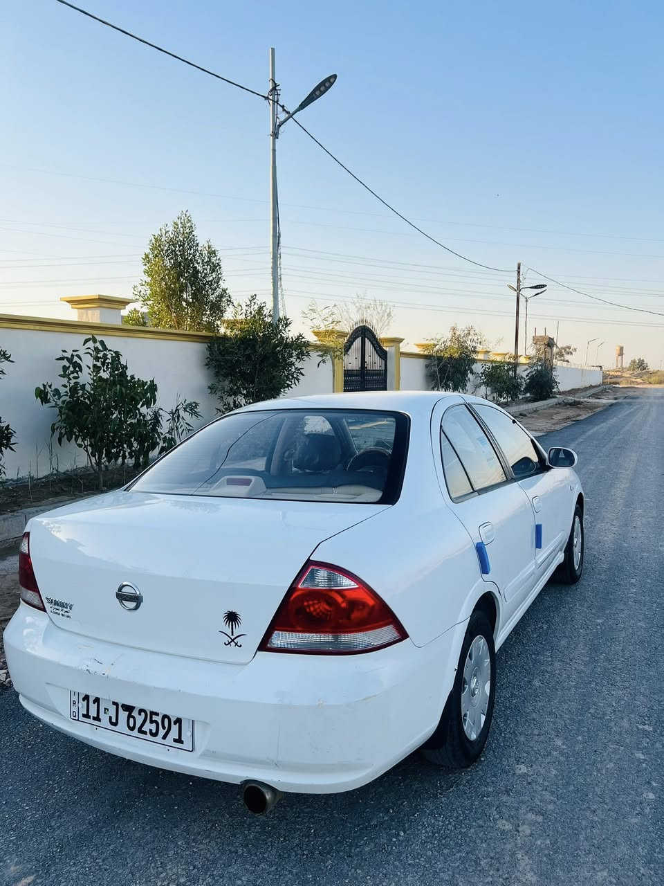 للبيع او مراوس نيسان سني 
موديل: 2008
رقم: بغداد بسمي 
محرك: 1600
قير: أوتوماتيك
تبريد ممتاز جداً 
سنتر

بيها 3 قطع 

الموقع: ديالى – بعقوبة
السعر: 95 بيها مجال 
رقم الهاتف: ***********
