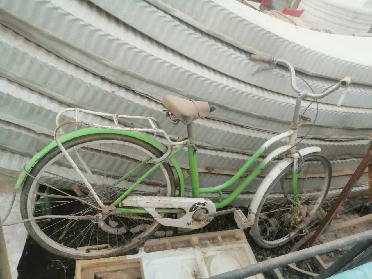 مجمده عموديه شغاله نضيفه شرط على فحص حجمه 16قدم سعر 180
زواليه عدد 2 قياس لوحده 2 نص في 3 ونص وسعر 55
باندا حجم كبير كلش حلوه ونضيف سعر 45
تلفيزيون ابو القاعده حجم 26, شغال ونضيف شرط على فحص سعر 30 
دي في دي شغال ونضيف شرط على فحص سعر 25
بايسكل كلش حلوه ونضيف حجمه 26 سعر 75
راديو شغاله نضيفه جديد سعر 35
مزهريه كلش حلوه ونضيف حجم كبير سعر 12
العنوان النجف حي الوفاء 
العنده أغراض غرفه نوم انشرهن وعلبيع إلي نسبه بسيطه يتفضل خاص 
تابعني ليصلك كل جديد


**إذا كنت صاحب هذا الإعلان وتريد حذفه لأي سبب، رجاءا أرسل رسالة إلى الدعم الفني**