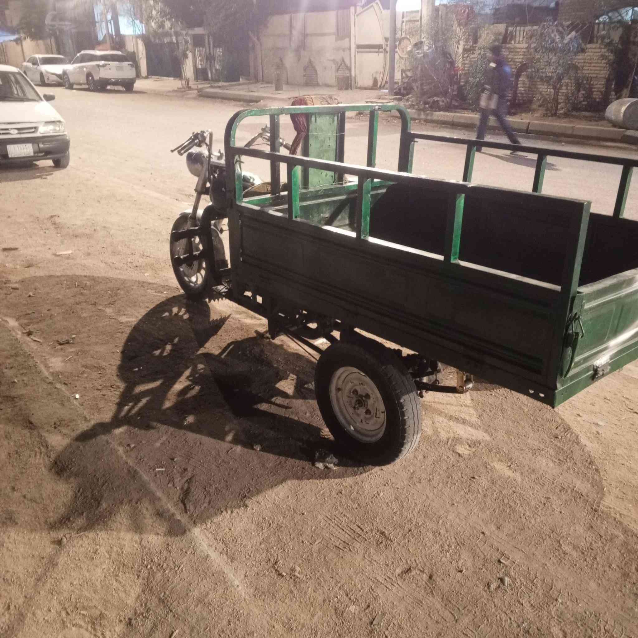 السلام عليكم للبيع ام تي ار جاهزة كبل للشغل اوراق ضايعه مكفولة من السرقه السعر 600 وبيهة مجال واتساب ***********.       ***********
