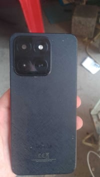 هونر x5b ذاكره 128 مبدل شاشه وكاله اصليه  بس فرمته اونسيت الرمز ينفتح ...