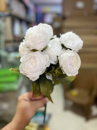 أشجار صناعية • مقاسات مختلفة • محل الغيث الشيشان