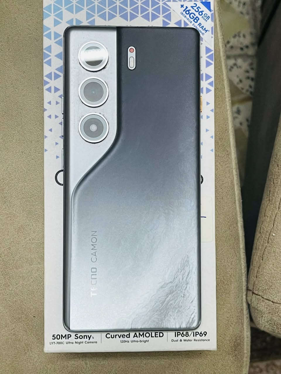 تليفون جديد استخدام اقل شهر تكنو
كومو40
قوي جدا كامره واضحه ذاكرة 256
مكاني ألشعب حي البساتين


**إذا كنت صاحب هذا الإعلان وتريد حذفه لأي سبب، رجاءا أرسل رسالة إلى الدعم الفني**