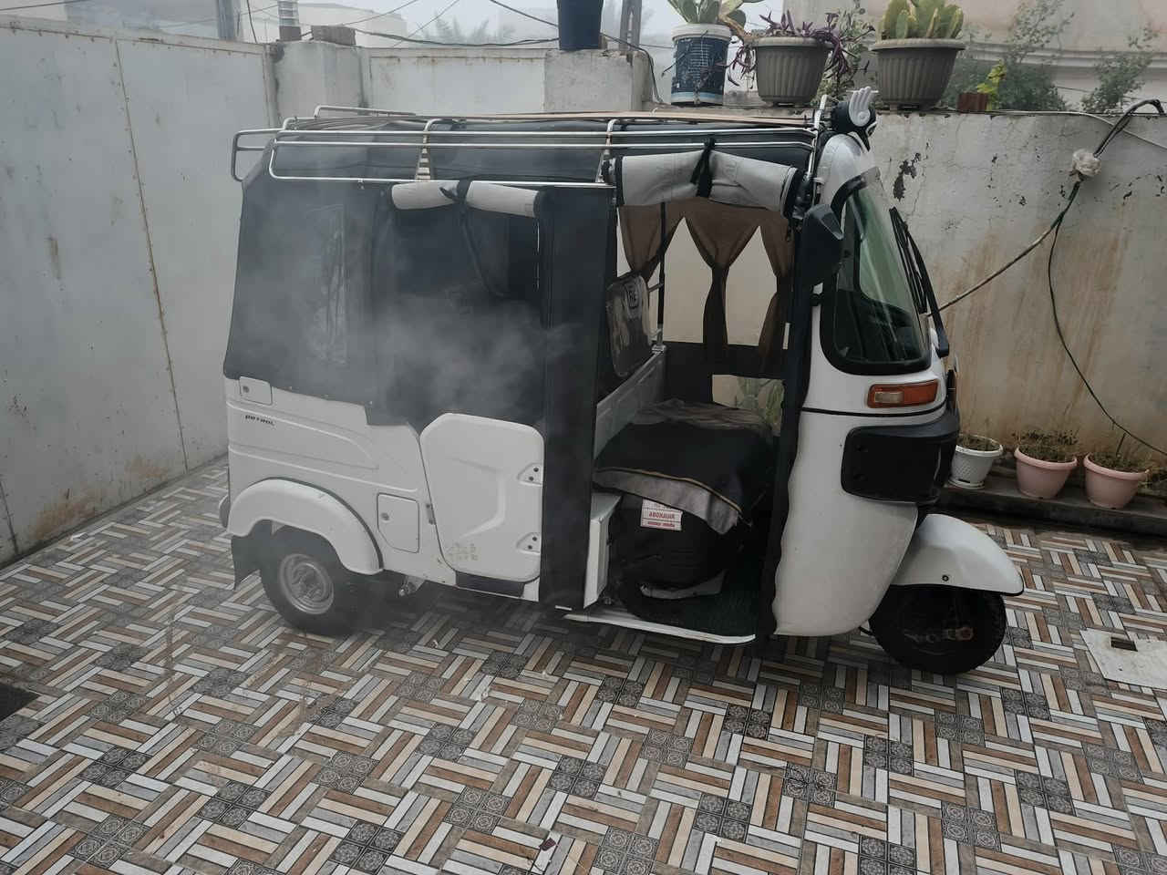 السلام عليكم تكتك ٢٢شهر ١١ مرقمه ديالى انكليزي تحويل ثاني يوم تكتك خير من الله مكفوله من كلشي تنقيص تبخير مكفوله  سعرها ٨٥٠٠وبيها مجال اي استفسار احنه بخدمه 
 او راسلني ع خاص@***********
