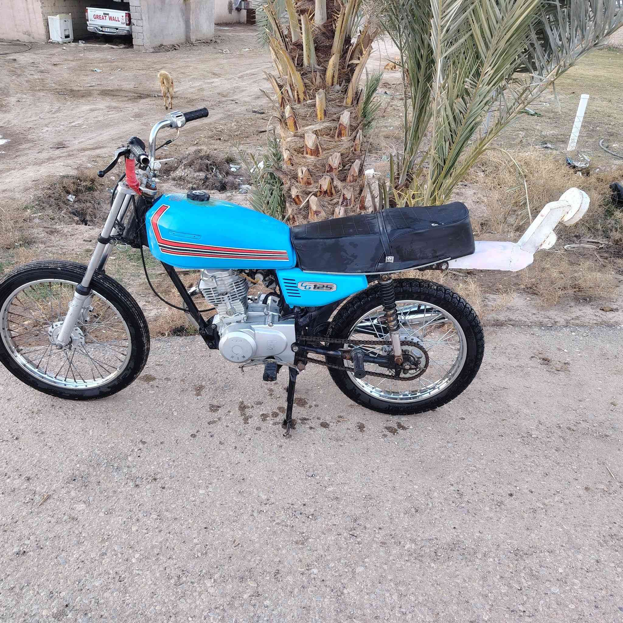 سلام عليكم دراجه البيع مديل 23 كلك كلك مكاني شطره السعر 400وبيه مجال رقم الهاتف *********** دراجه مفتوحه ولفات وبستم
