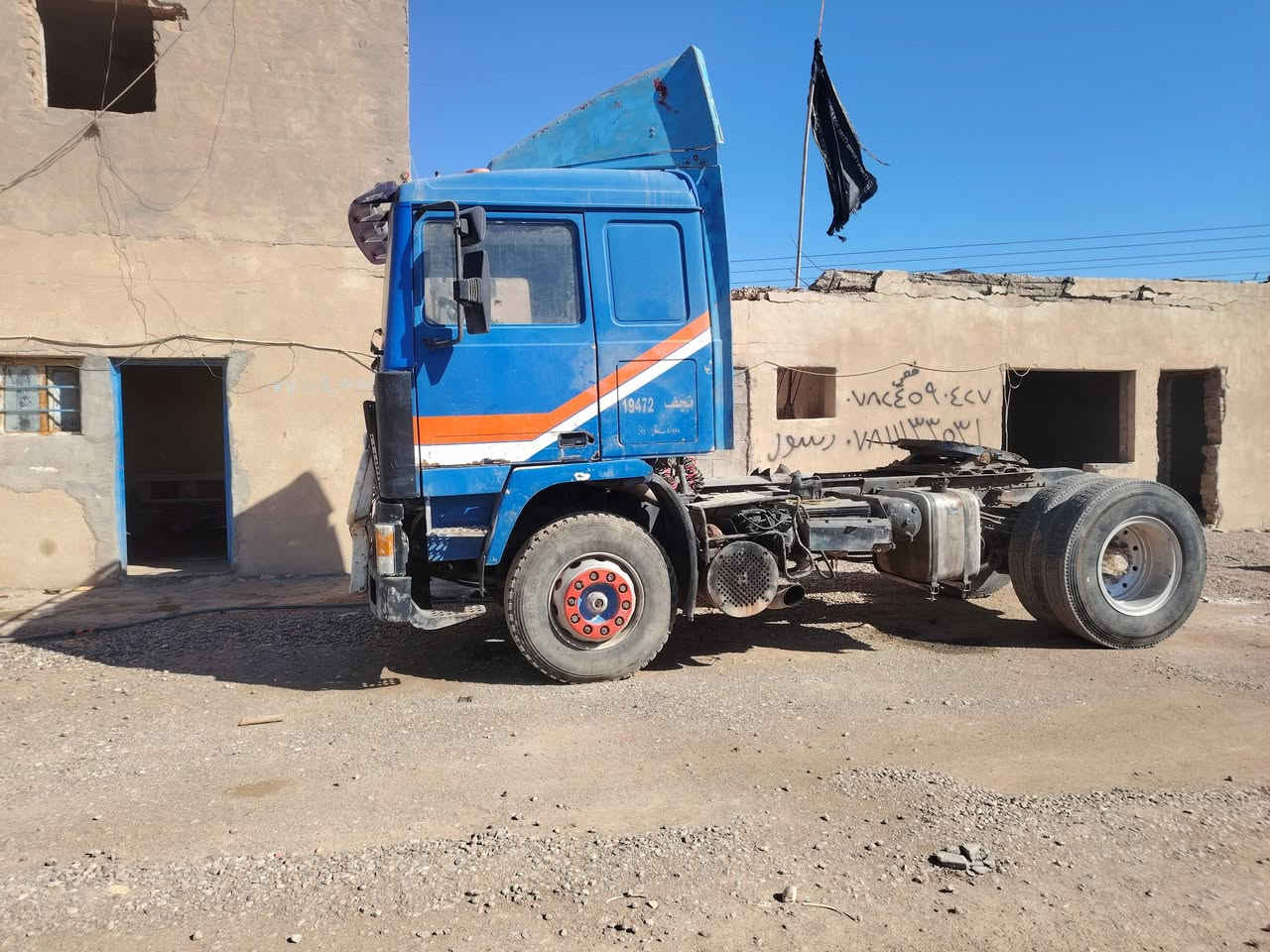 للبيع فالفو موديل 1986 مكينه جدیده دبل شاصي كير اكسن نضاف سعر 80 وبيه مجال الشراي
***********
