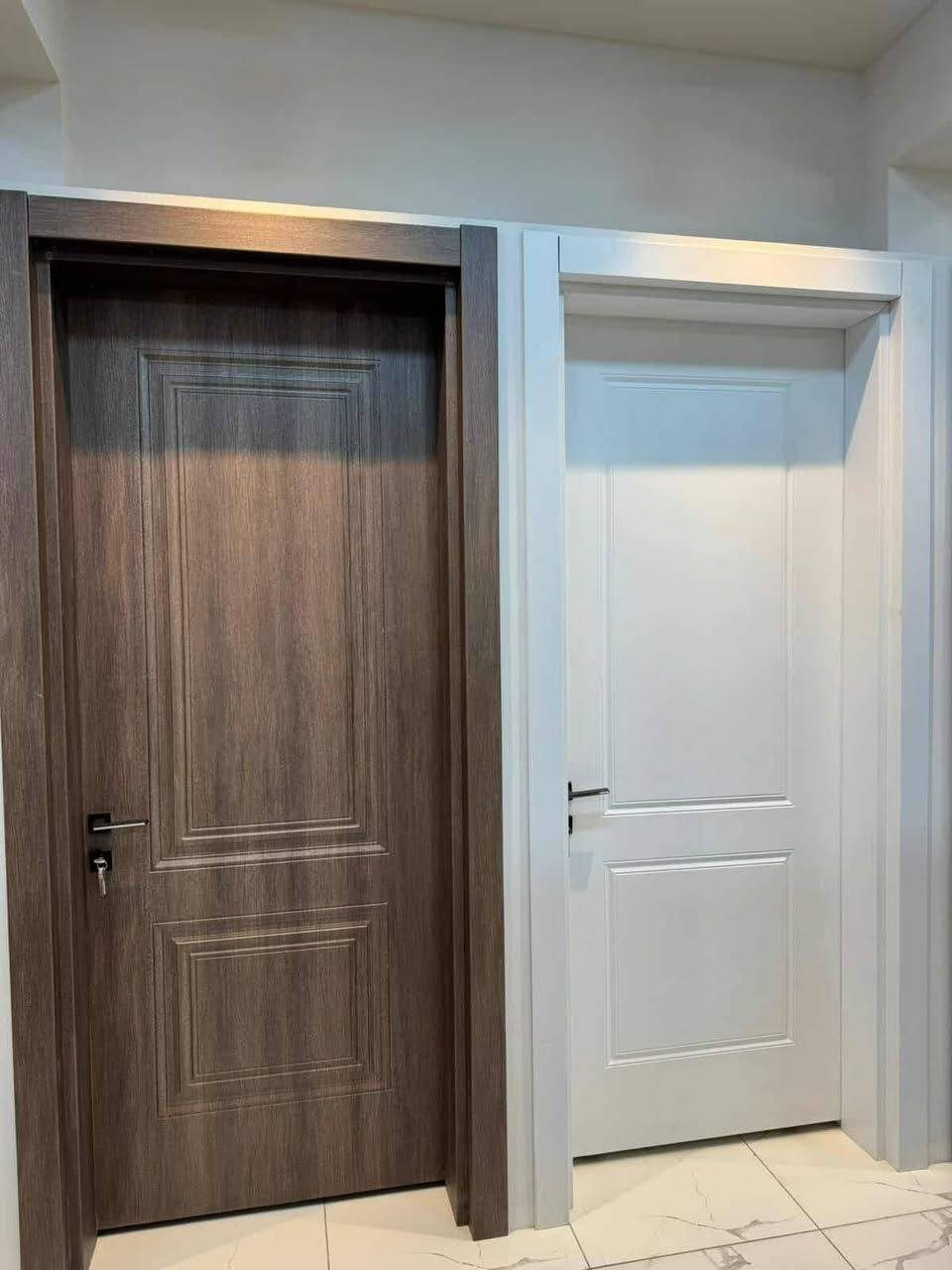 گولدن هاوس M&S للألمنيوم والبلاستيك
نجمع لك الفخامة، المتانة، والأمان في مكان واحد! 🛠️✨
​نصمم وننفذ بأعلى جودة:
​🍽️ مطابخ عصرية.
​🚪 أبواب وشبابيك (عزل تام).
​🪜 محجرات ألمنيوم.
​💎 زجاج حراري ضد الكسر.
​✅ دقة بالتنفيذ | التزام بالمواعيد | خامات أصلية
​📞 للحجز والاستفسار: ***********
