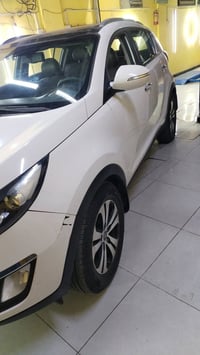 اسبورتج خليجي كفاله من الضربه توجد رصعات بصيطه وصبغ اصعين نهايت الصندو...