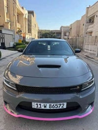 جارجر 2023 لون مميز اسمنتي   سكات باك 6400🚀🚀  حادث فقط بنيد صبغ  ماشيه...