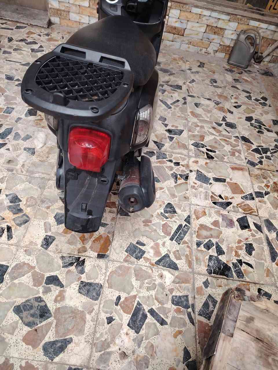 لبيع ماكس بوليس حديث نوزل سعرها ٧٥٠الف شراي يخابر خادم ***********
