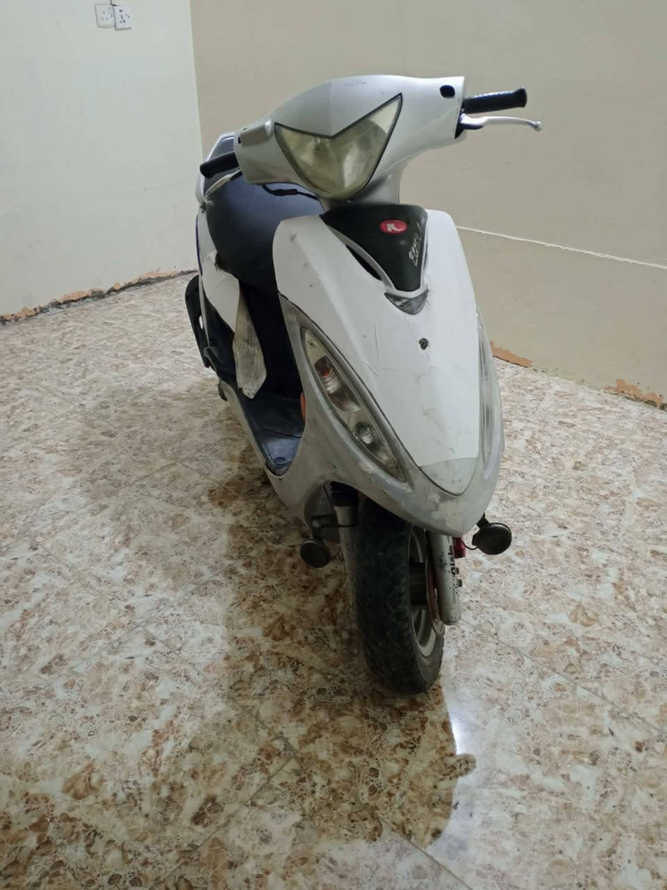 السلام عليكم دراجه للبيع ***********
