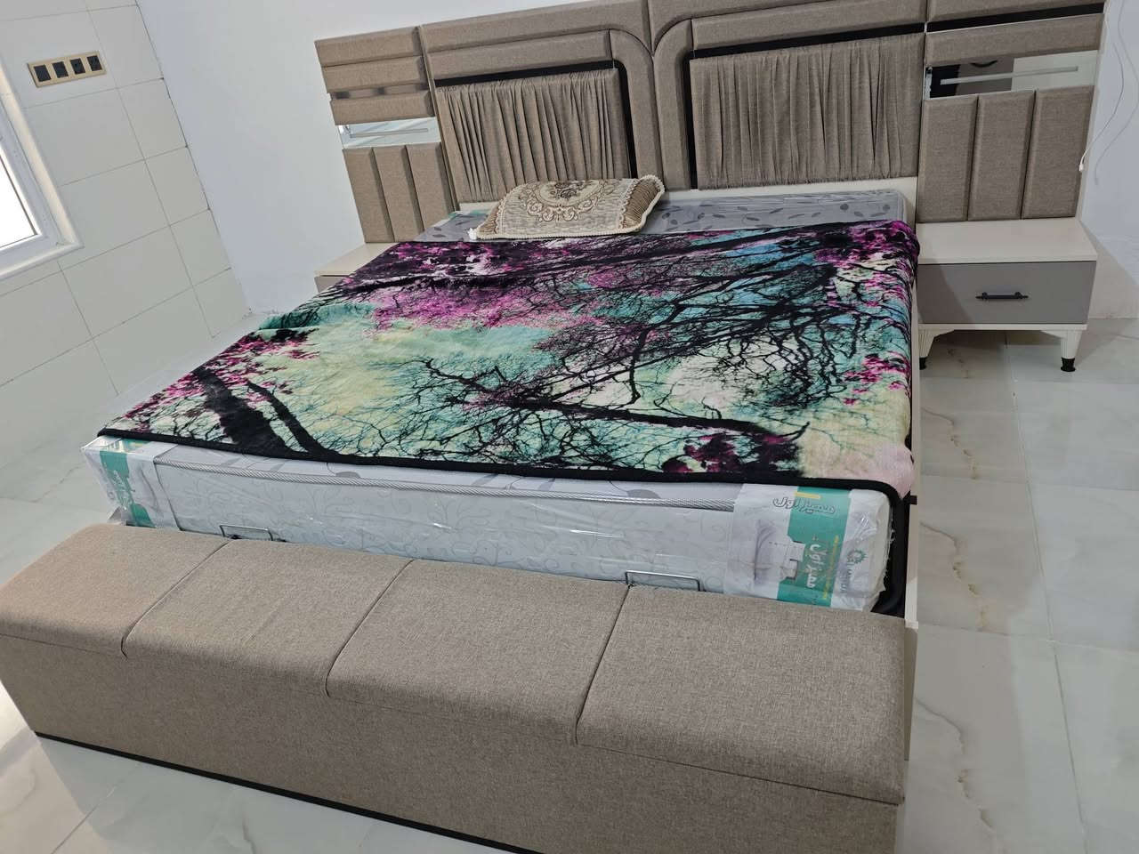 غرفة نوم تركيه للبيع ما مستخدمه خلاص السعر مليون و200 وبيه مجال


**إذا كنت صاحب هذا الإعلان وتريد حذفه لأي سبب، رجاءا أرسل رسالة إلى الدعم الفني**