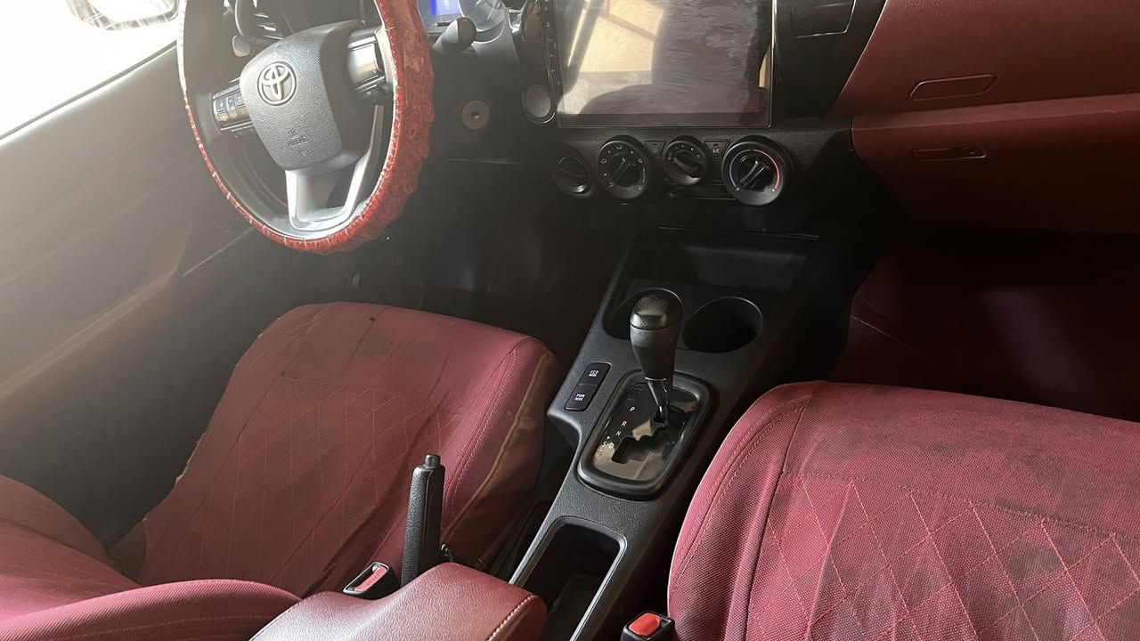 السلام عليكم 
بيك اب فور ويل كاز 2016 مكفوله من الظربه وصبغ وتبديل. مكينه مجفته راجعه احسن من البلاد لا تنقيص ولا تبخير. رقم بصره بسمي. السياره ما ناقصها شي خير من الله. السعر 218$بيها مجاد بسيط 
مكاني بصره الدير شمال النشوه منطقه سيد علي السيدنور. قرب حقل مجنون. 
رقم الهاتف ***********
