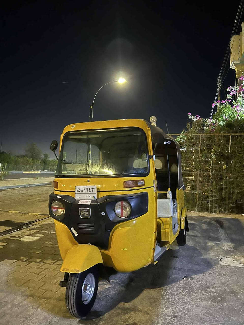 سلام عليكم تكتك للبيع موديل 20  تكتك خير من الله  مكانهه ابو غريب السعر 8 قفل  متواجد خاص  *********** رقمي
