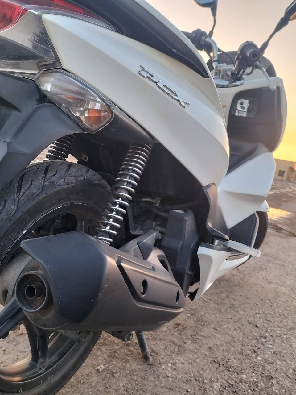 سلام عليكم  درجه بي سي إكس جيل اول درجه كفاله عامه نزله صار شهر  ماشيه 28 درجه كله وشغاله ومابيه وكل نقص حجم150؛درجه عنوان الحسينه مال رشديه رقم الهاتف ***********
