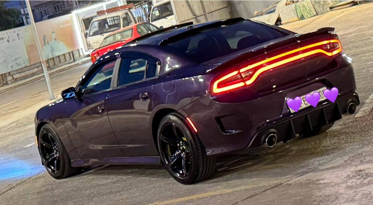 جارجر 2022 sxt plus رقم بغداد جديد 

فول مواصفات ماشية 60 الف ميل 
-السيارة
- فتحة سقف 
-داخل جلد ابيض 
-بصمة 
-شاشة 
-كاميرا 
-تخم تاير 
-صدر جديد 
- فجوج برمبو اصلي 
-لحاية 
 
السيارة احلى من الصور كاعدة 

(صبغ عام شرط بدون شاصي ولغد وگص ولا مگلوبة )❗️❗️

السعر (( 180 )) بيهه مجال قليل 

بغداد -📍
***********
