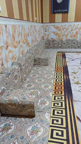 جلسه للبيع  العنوان البصره قرب محطة مشمشه ناحية المصطفى 
*********** البصرة
