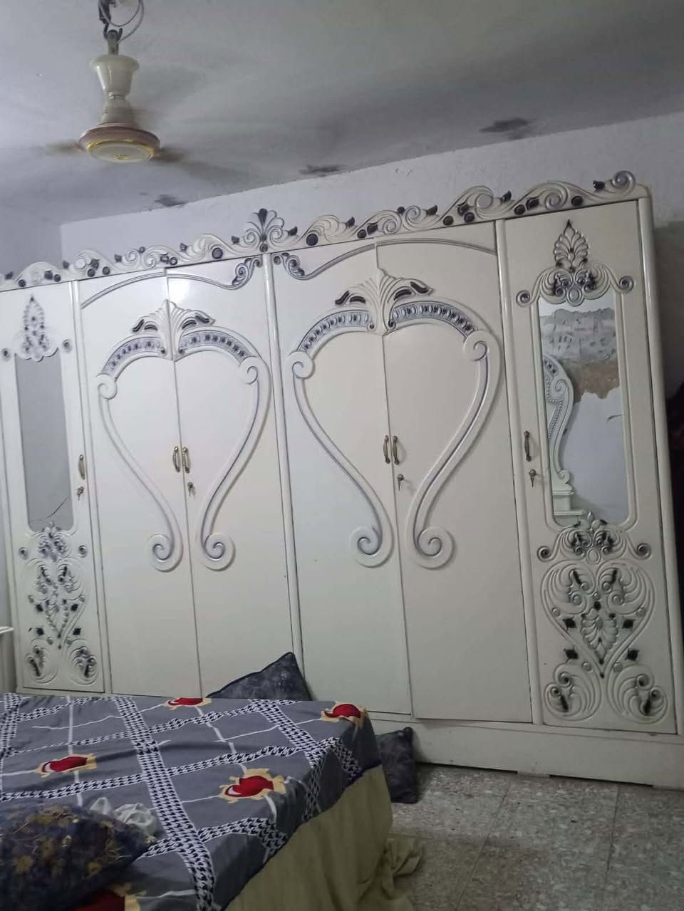 غرفه  عراقي تصميم تركي للبيع المكان مدينه الصدر  الي يشتري  خاص ويدلل ب سعر


**إذا كنت صاحب هذا الإعلان وتريد حذفه لأي سبب، رجاءا أرسل رسالة إلى الدعم الفني**